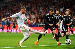 西甲国际比赛日再迎强敌；曼联状态回暖；主帅态度：悬念犹存；数据趋势出现新变化的简单介绍开云首页入口