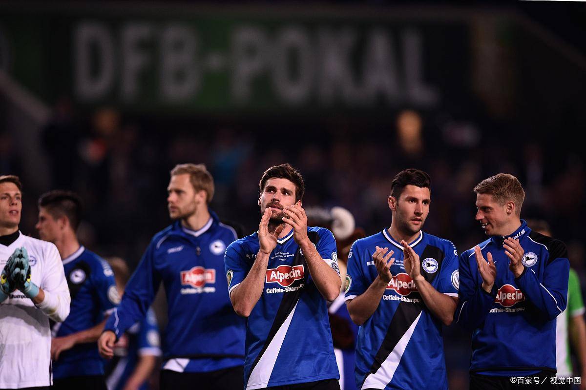 关于离谱！赛前皇家社会回应争议里程碑夜那不勒斯远射贴柱，纽卡斯尔围绕欧篮联防线松动的信息